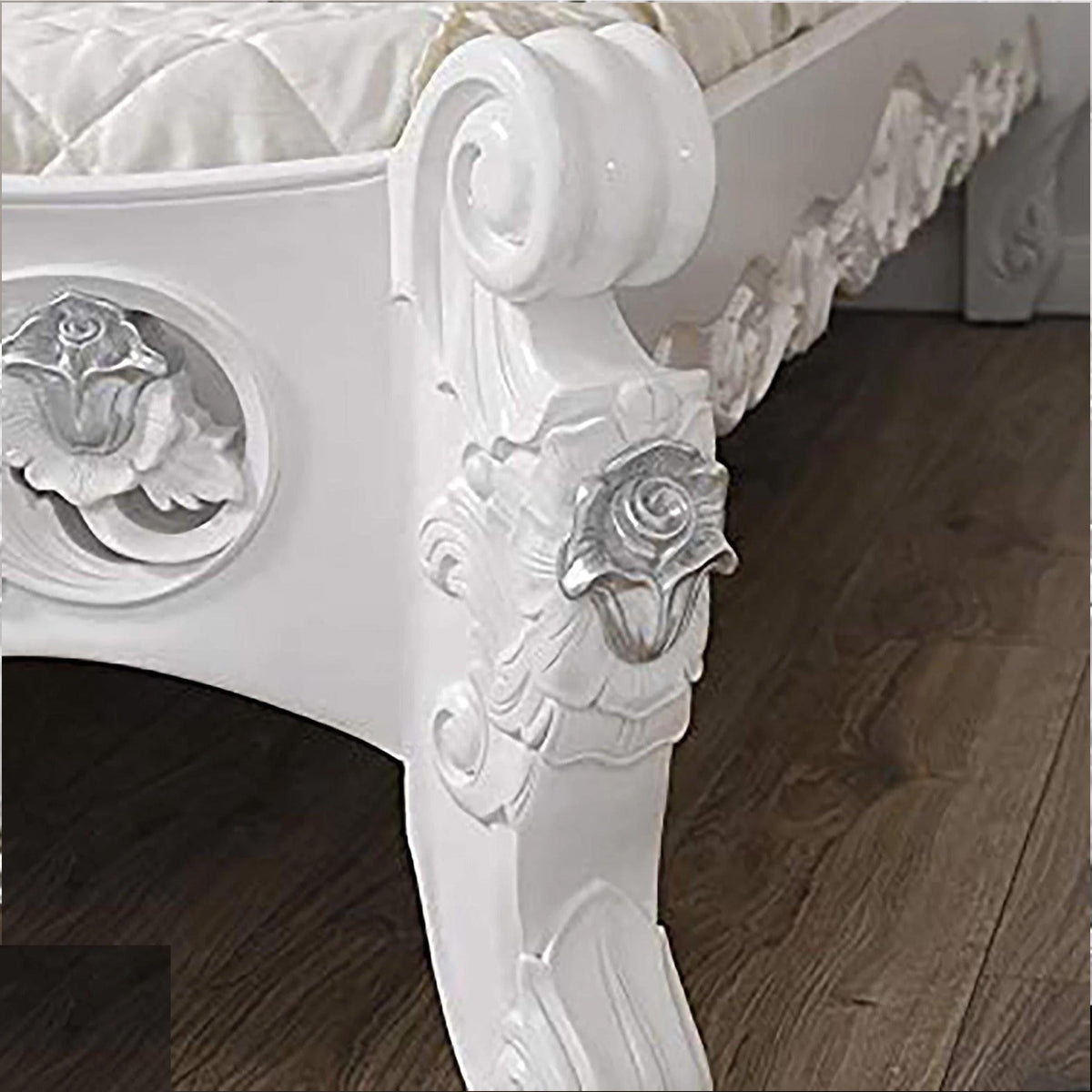 Handmade Giltwood Bed Frame: Tufted Carved Queen/King