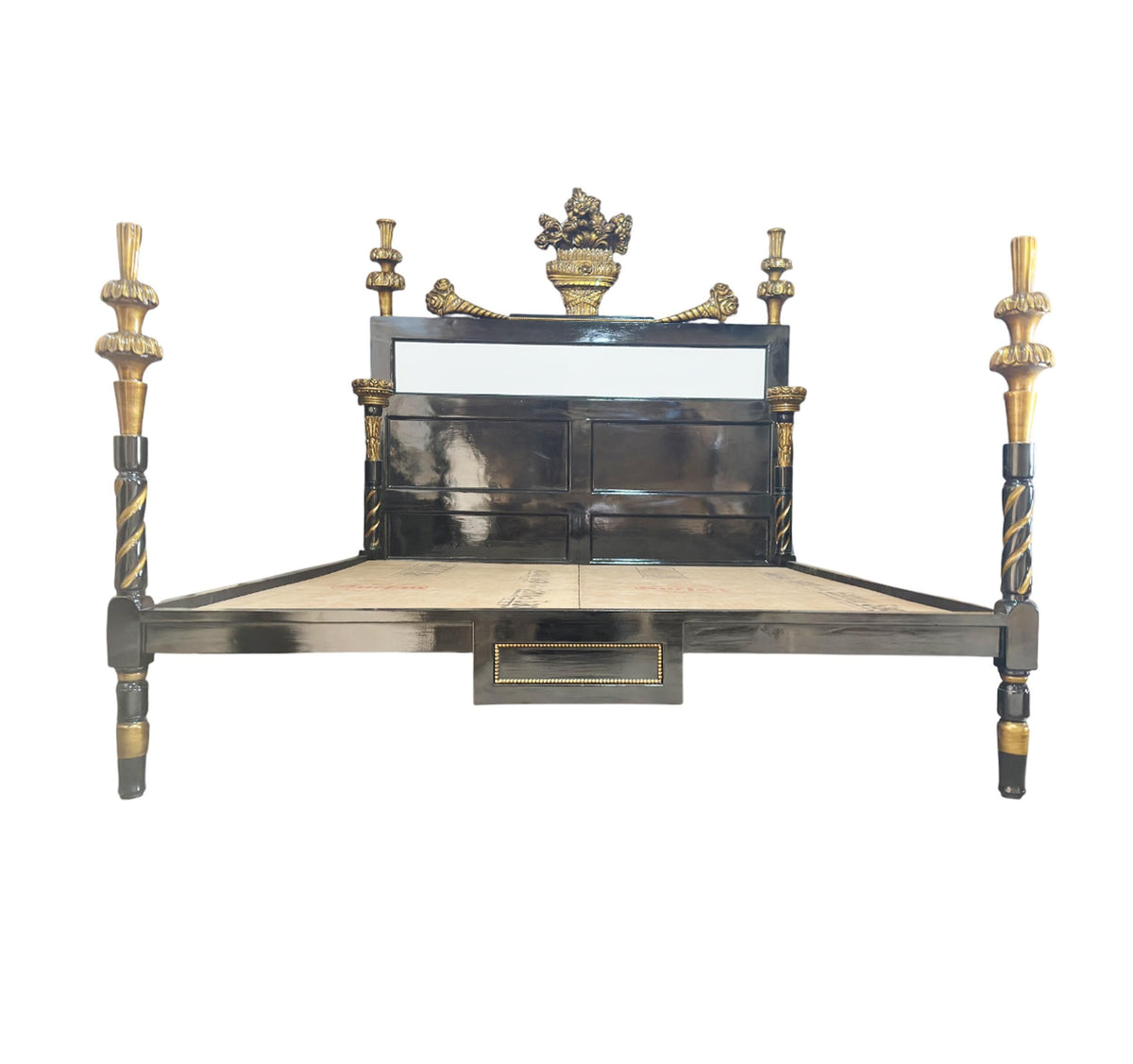 Giltwood  King/Queen Bed Frame, Ornate  Style Design